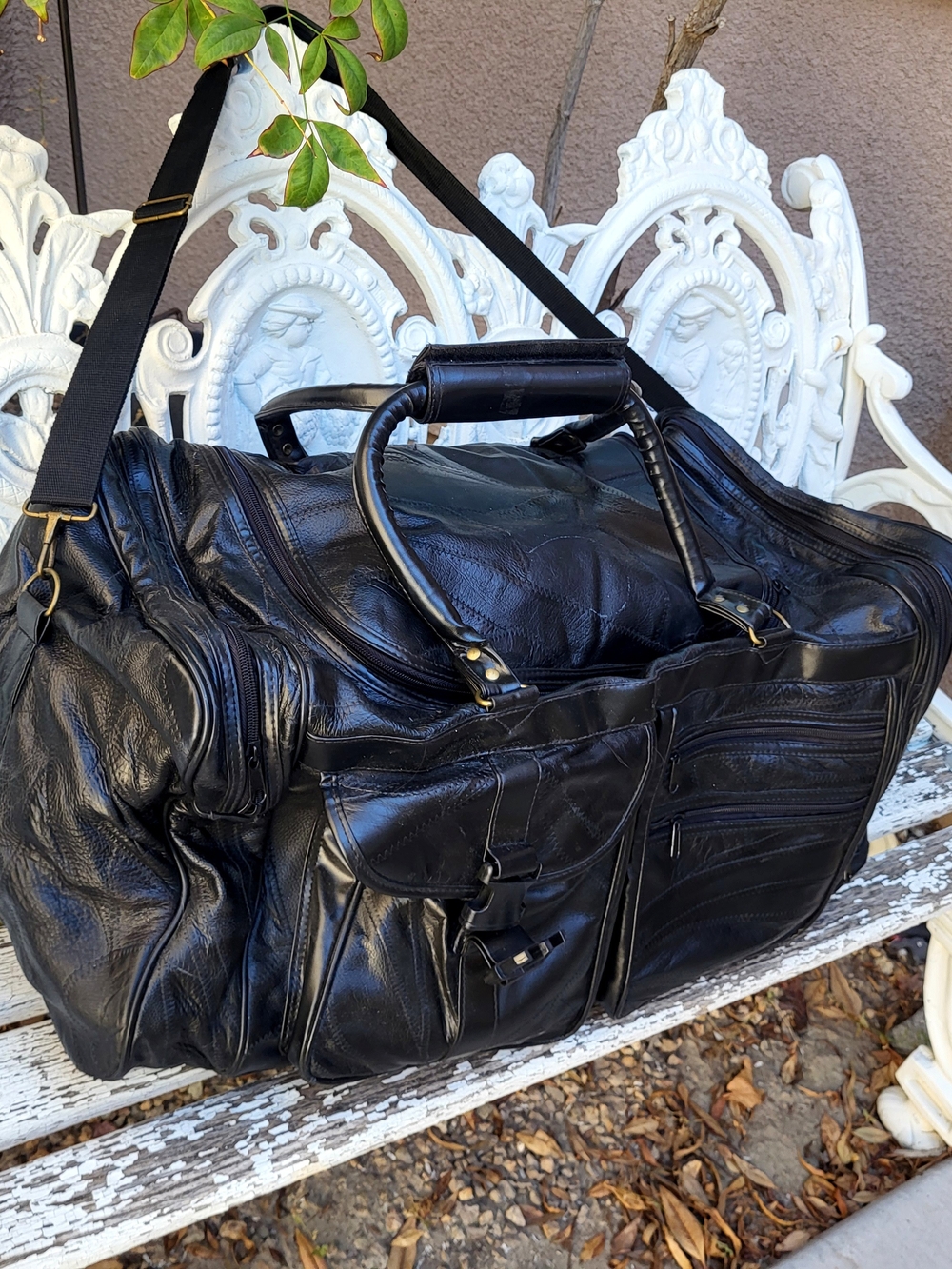Large Black Leather Weekender Duffel Bag 24" wide Exc Condition